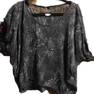 Babaton by Aritzia Sheer Printed Batwing Top – Black/Grey – Size M